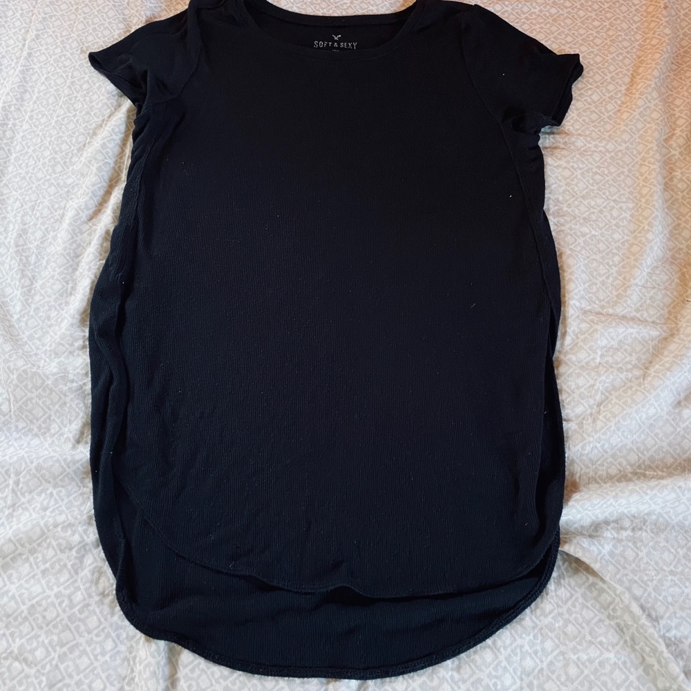 Black Soft & Sexy Tee 🌵